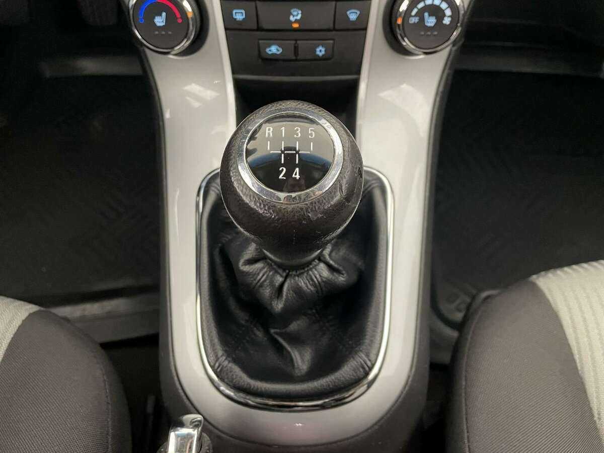 Купить Chevrolet Cruze, 2014, 140 349 км, фото №13