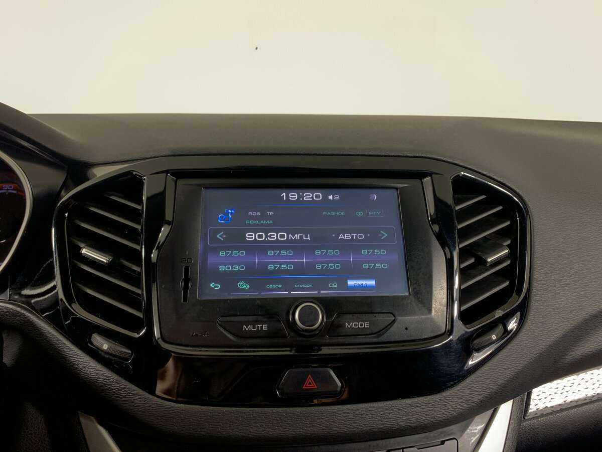 Купить Lada (ВАЗ) Vesta SW Cross, 2018, 162 699 км, фото №13