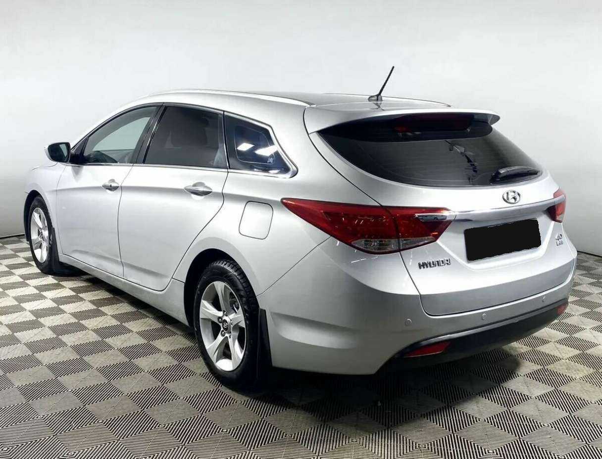 Купить Hyundai i40, 2013, 180 000 км, фото №5