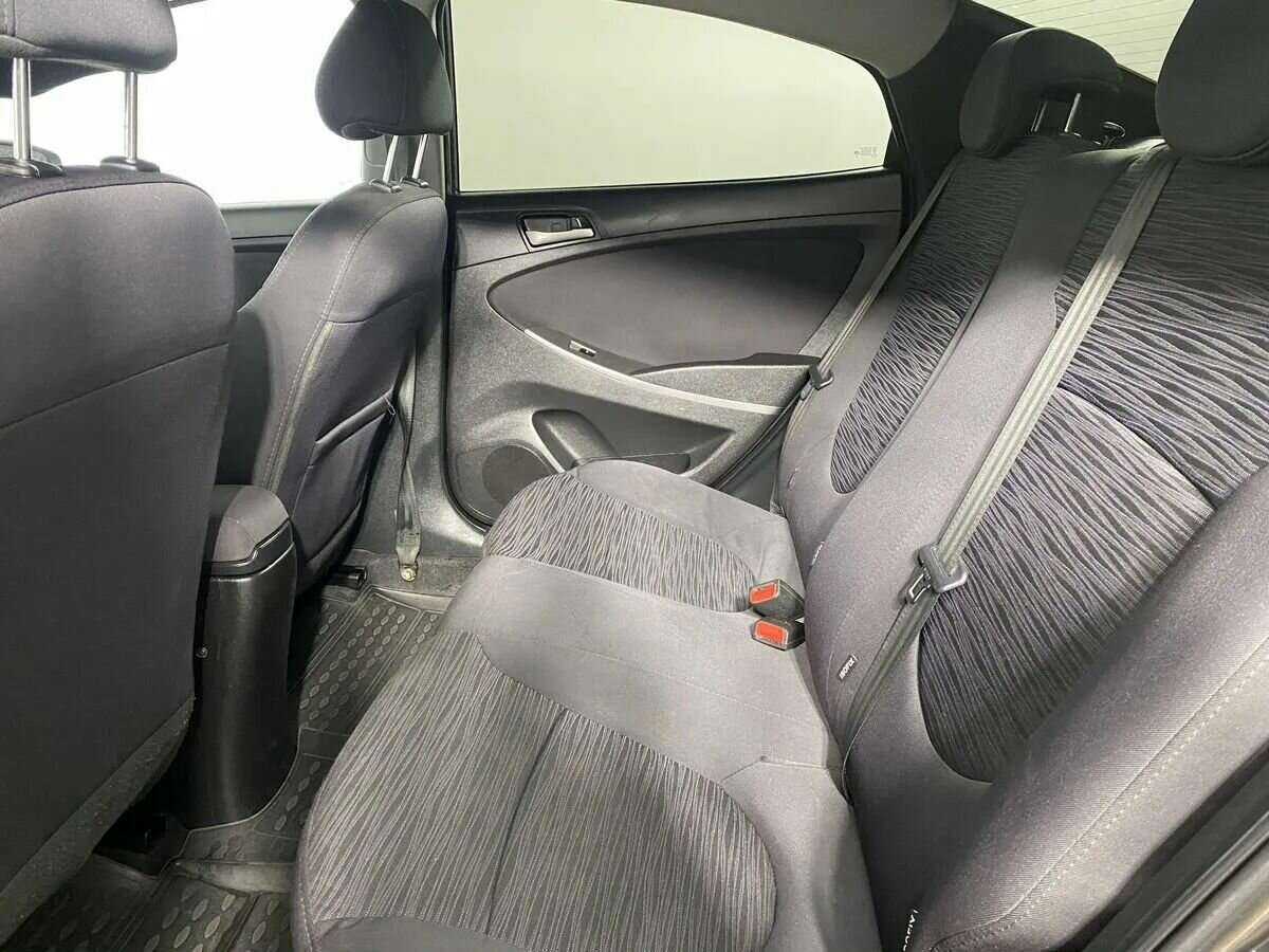 Купить Hyundai Solaris, 2016, 157 000 км, фото №10