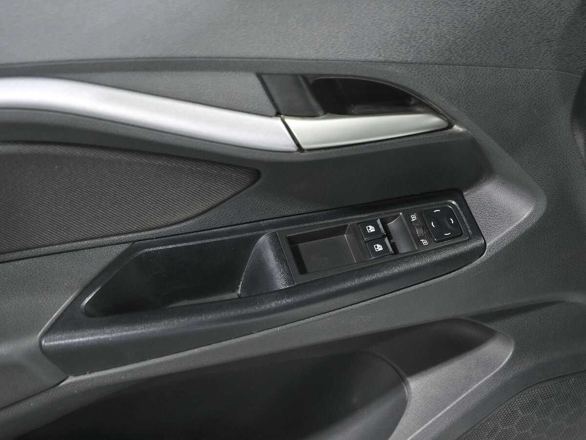 Купить Lada (ВАЗ) Vesta, 2019, 95 011 км, фото №12