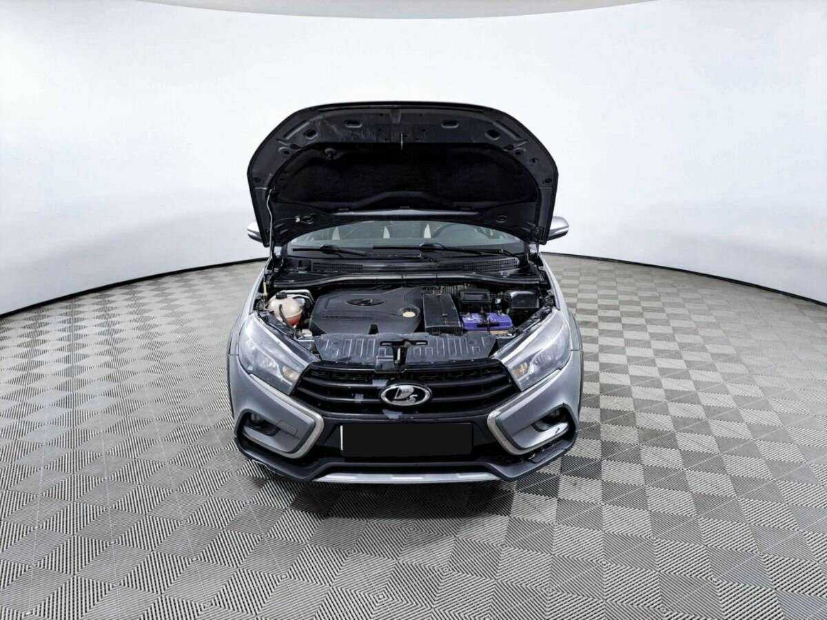 Купить Lada (ВАЗ) Vesta SW Cross, 2017, 169 905 км, фото №9