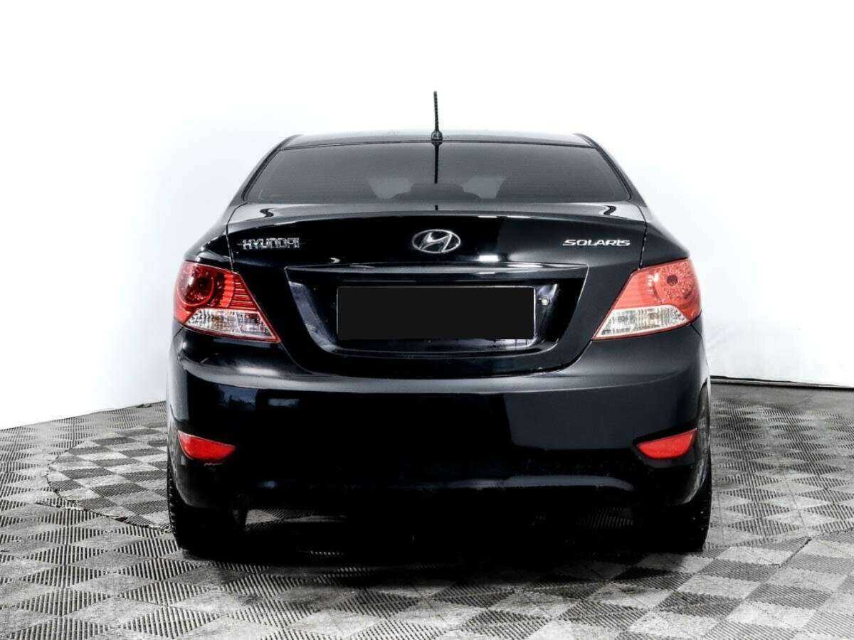 Купить Hyundai Solaris, 2012, 217 922 км, фото №5