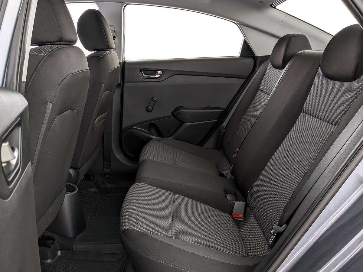 Купить Hyundai Solaris, 2019, 64 956 км, фото №13