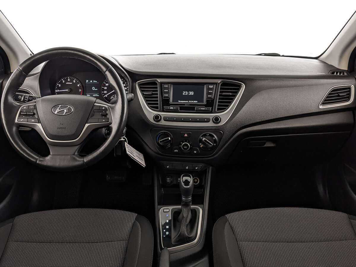 Купить Hyundai Solaris, 2018, 62 910 км, фото №14