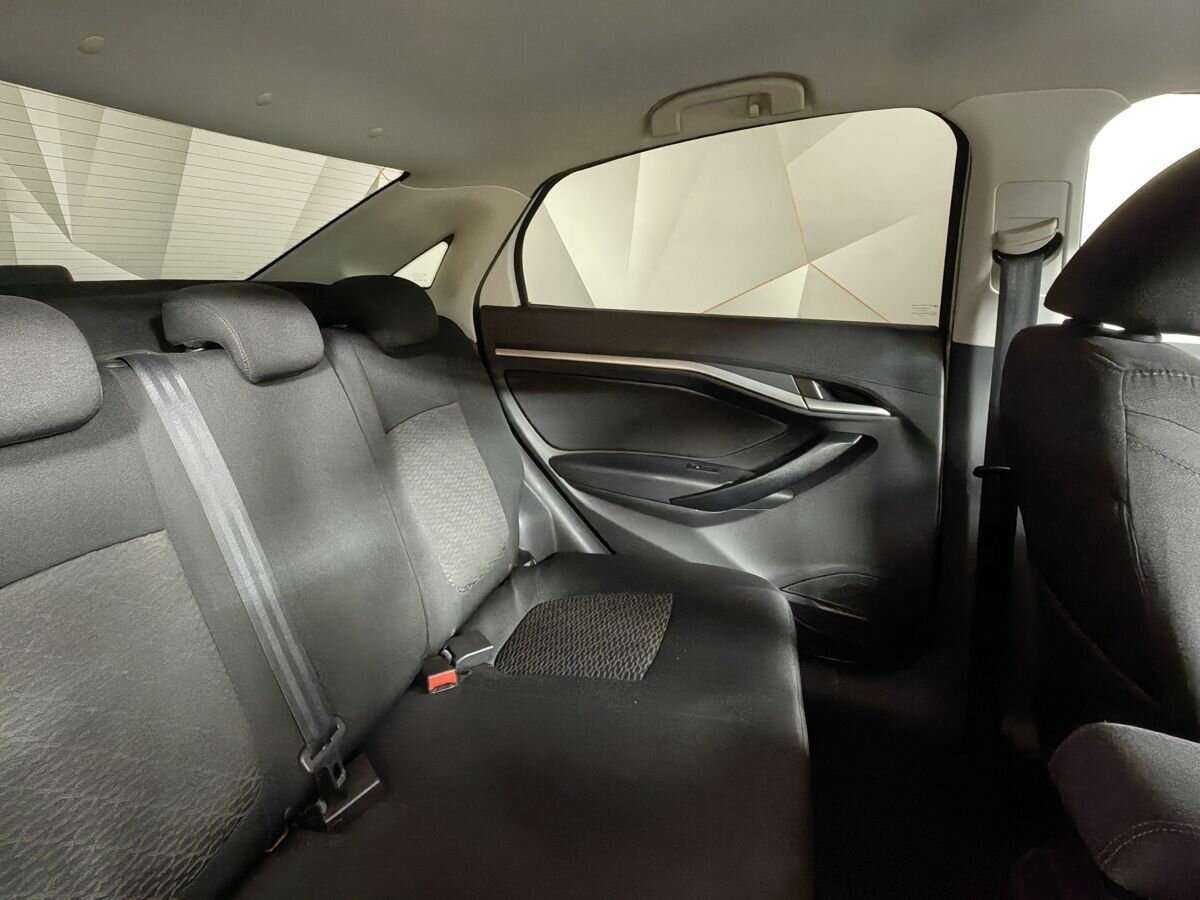 Купить Lada (ВАЗ) Vesta, 2018, 49 918 км, фото №12