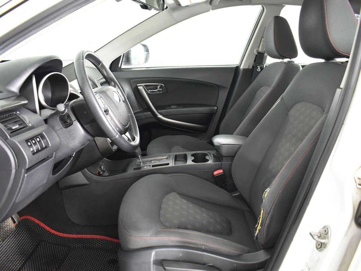 Купить FAW Besturn X80, 2017, 340 931 км, фото №10