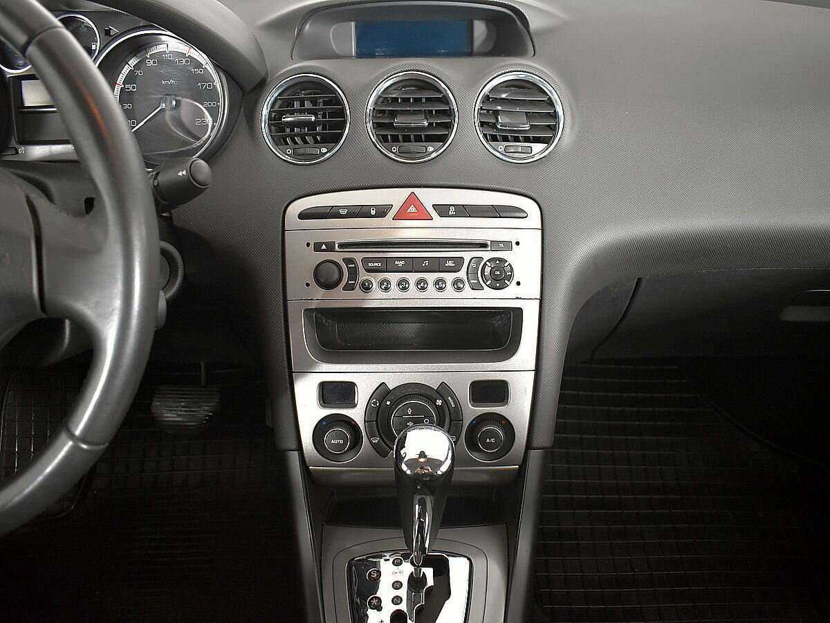 Купить Peugeot 408, 2013, 79 107 км, фото №13