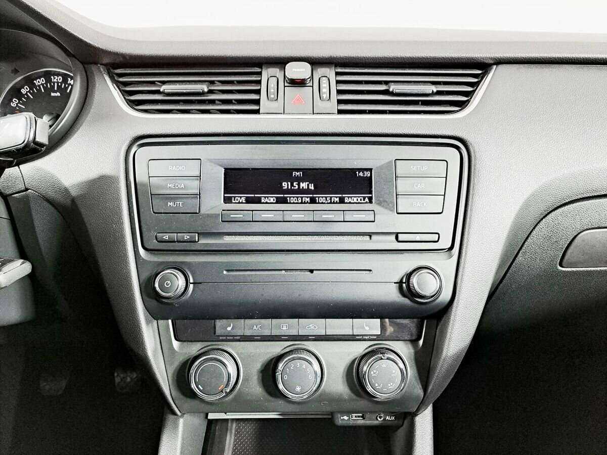 Купить Skoda Octavia, 2014, 220 000 км, фото №12