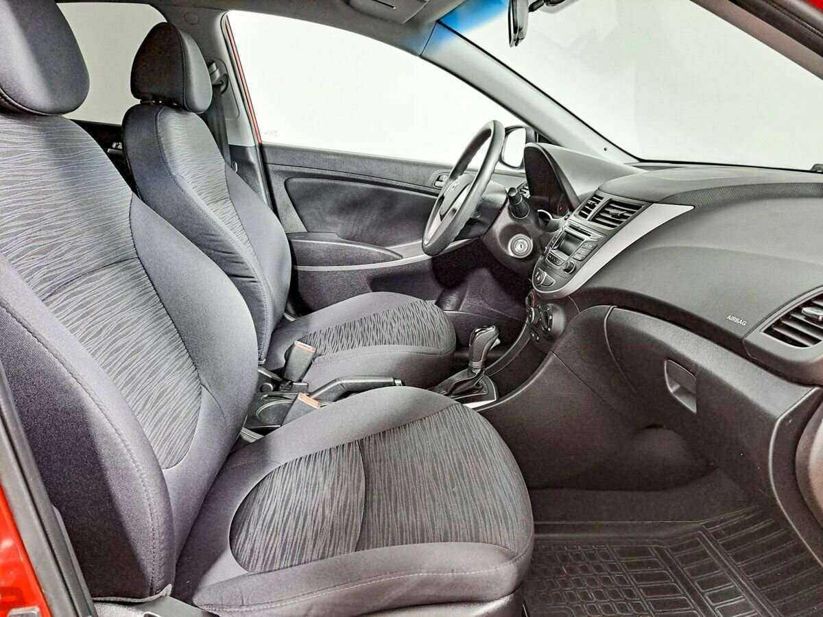 Купить Hyundai Solaris, 2016, 75 054 км, фото №9