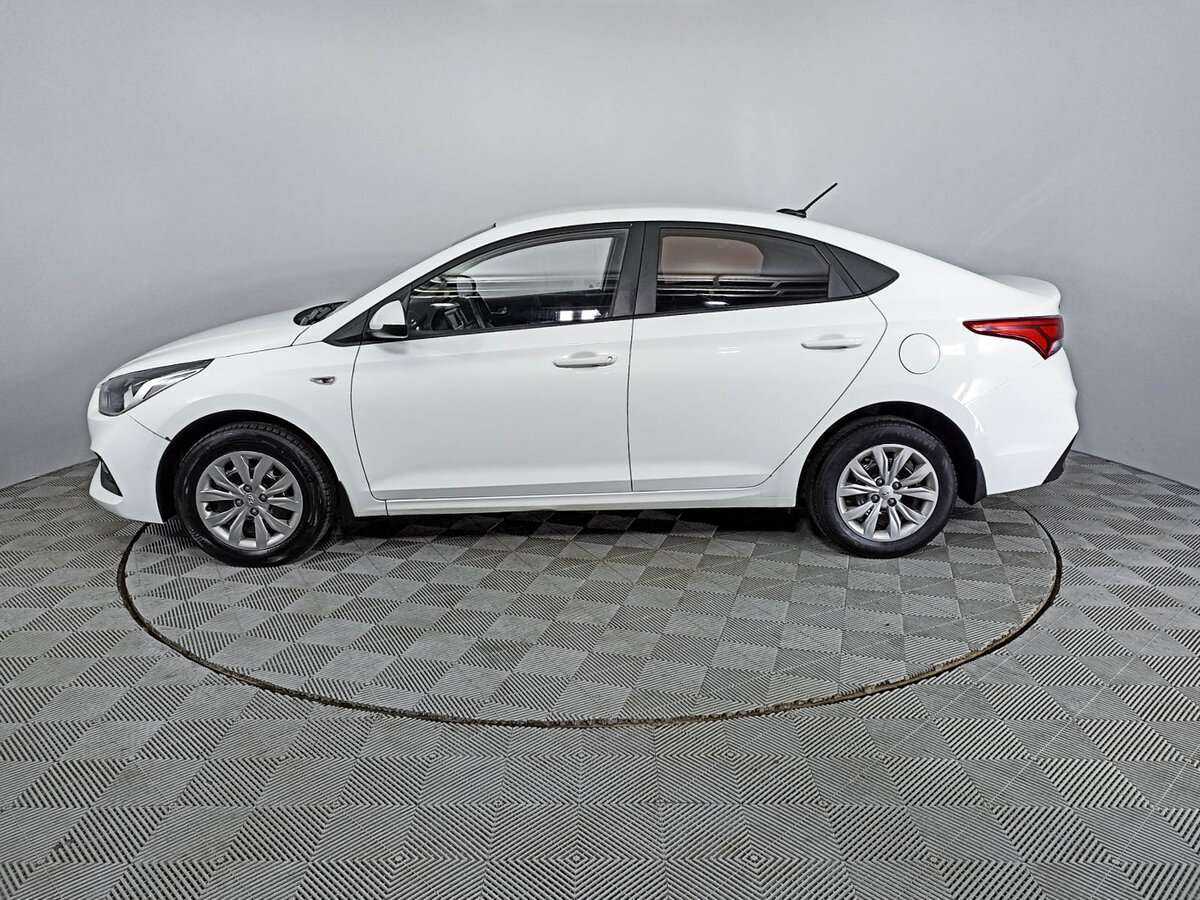 Купить Hyundai Solaris, 2018, 111 703 км, фото №8