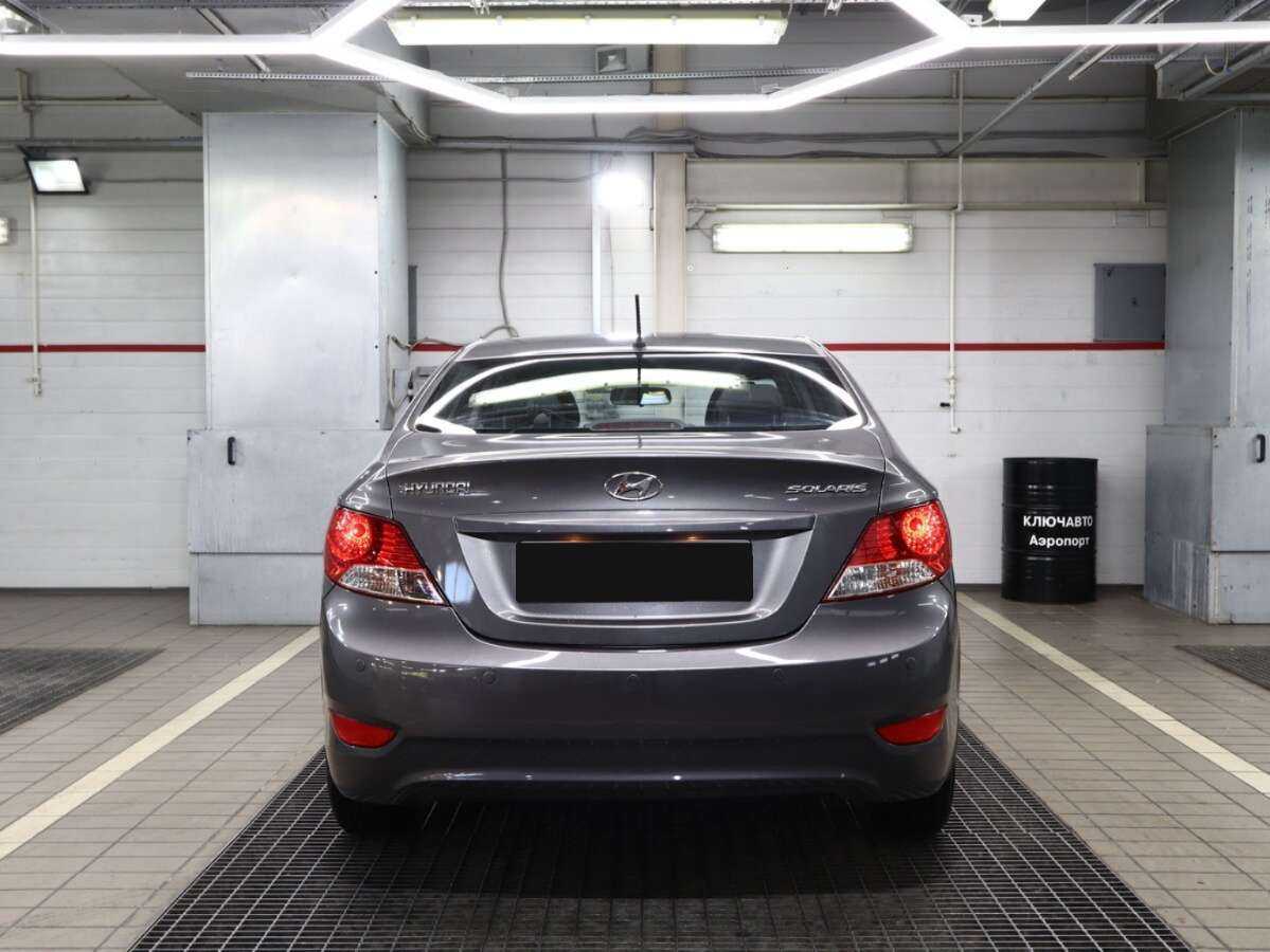 Купить Hyundai Solaris, 2014, 97 000 км, фото №4