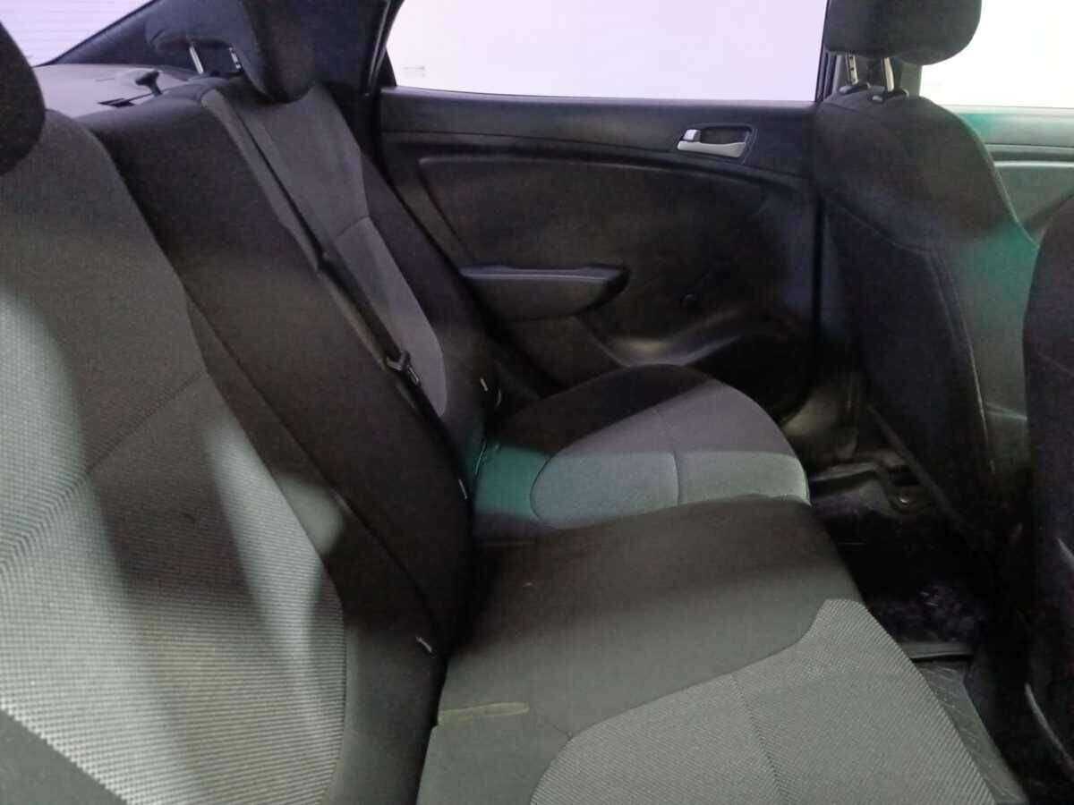 Купить Hyundai Solaris, 2012, 151 000 км, фото №11