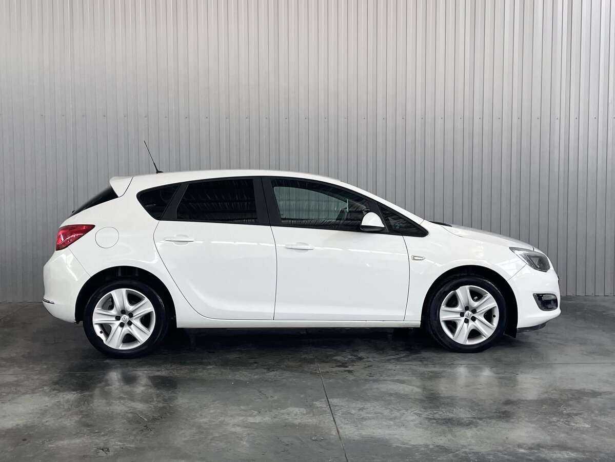 Купить Opel Astra, 2012, 98 086 км, фото №4