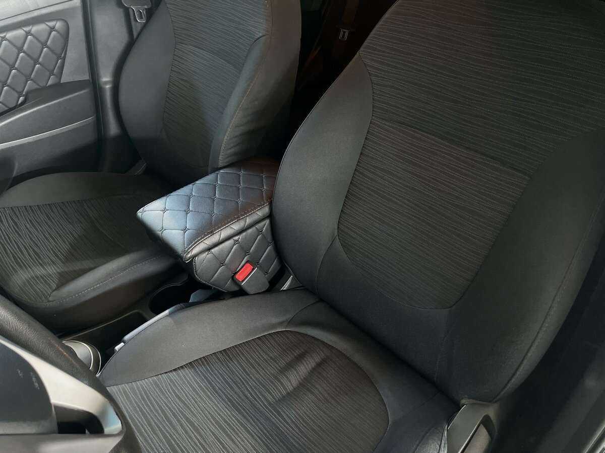 Купить Hyundai Solaris, 2016, 177 203 км, фото №13