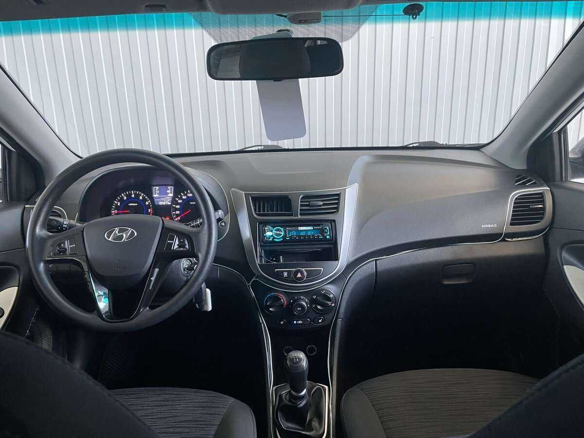 Купить Hyundai Solaris, 2014, 125 000 км, фото №9