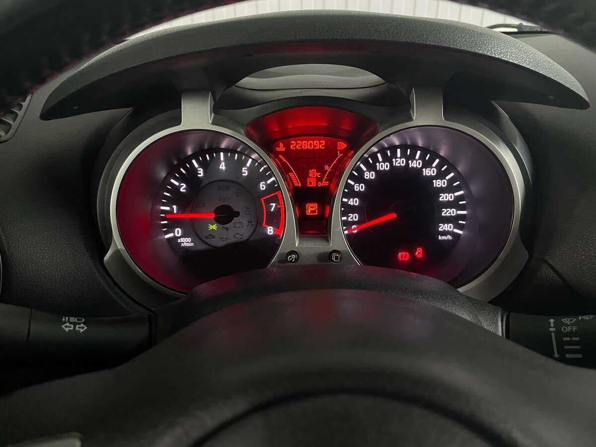 Купить Nissan Juke, 2012, 228 084 км, фото №11