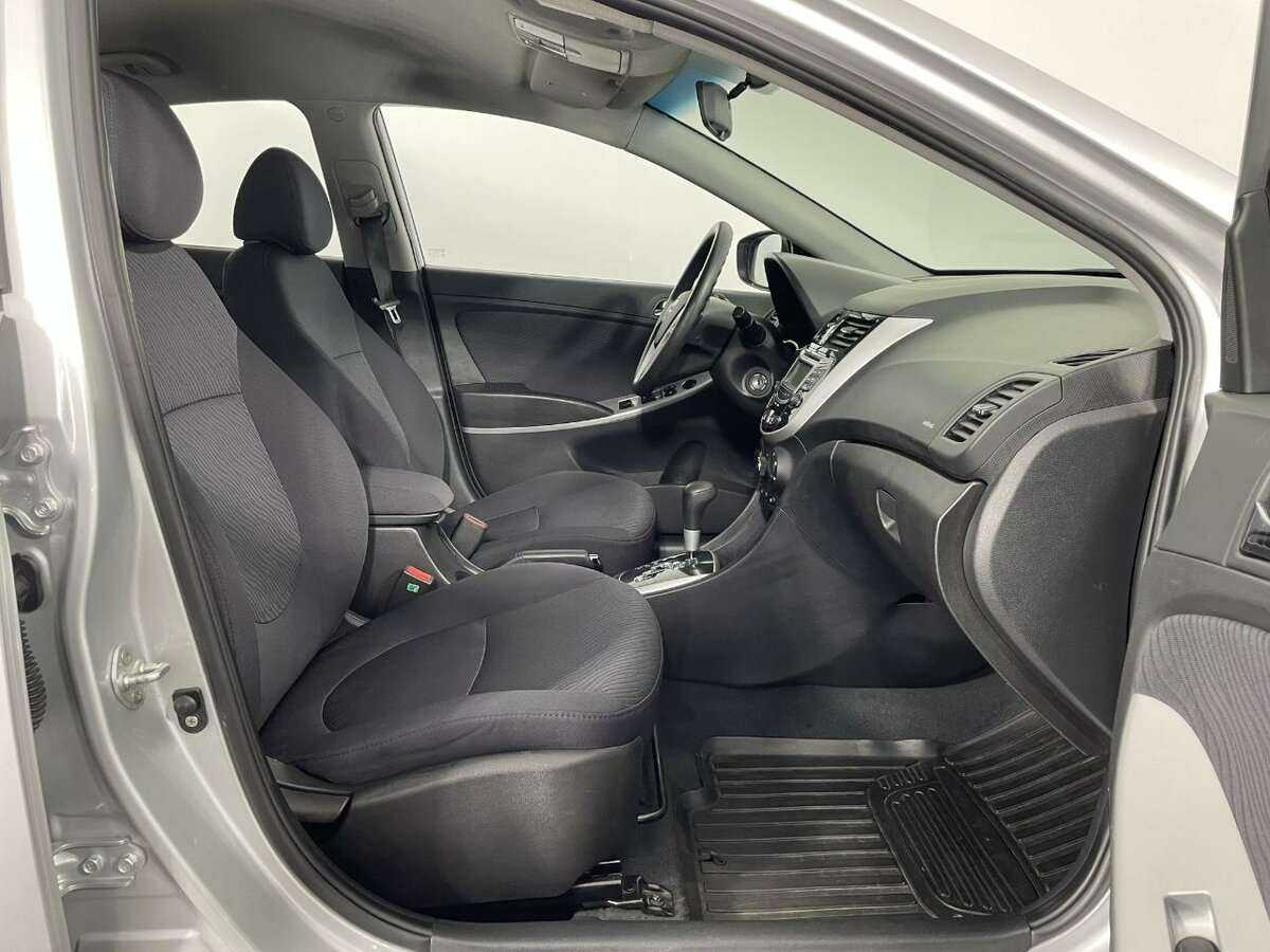 Купить Hyundai Solaris, 2012, 117 416 км, фото №14