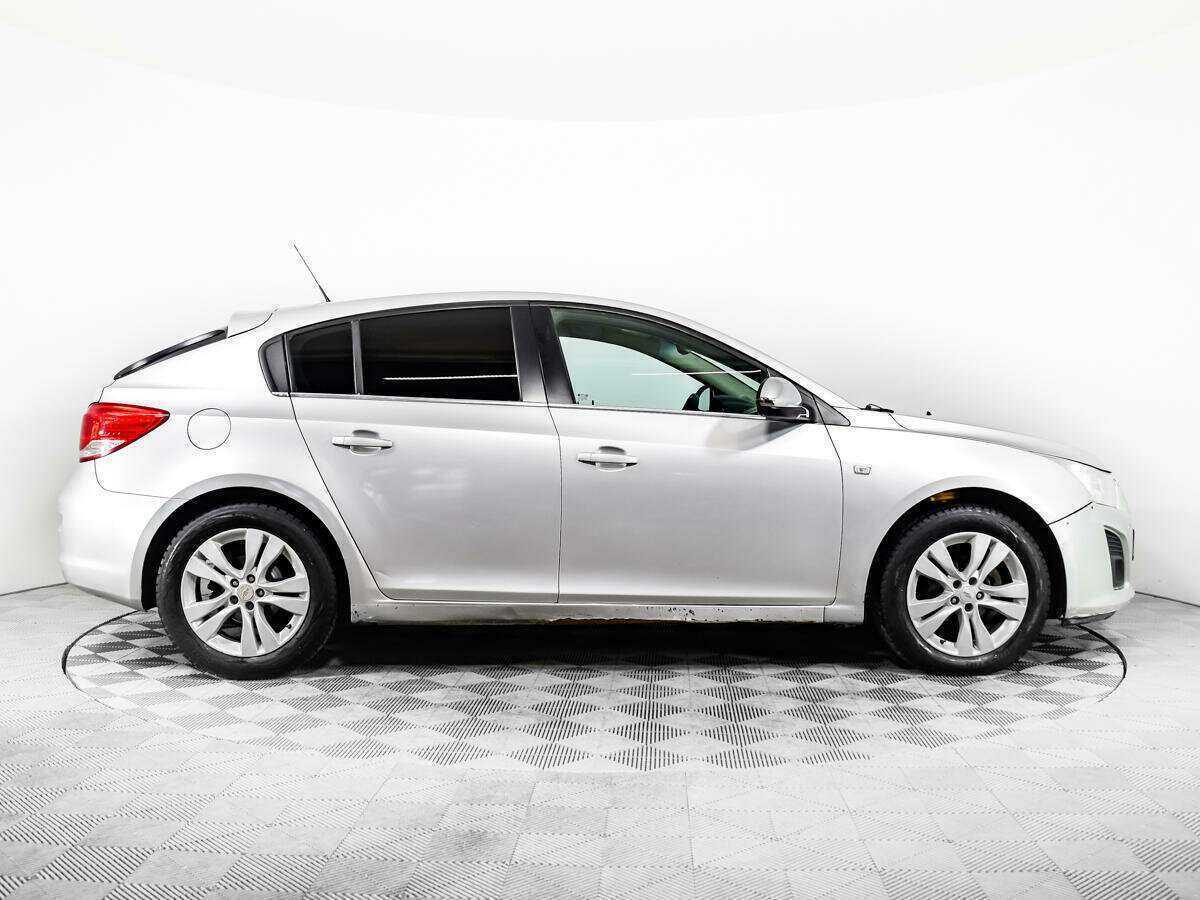 Купить Chevrolet Cruze, 2013, 153 315 км, фото №4