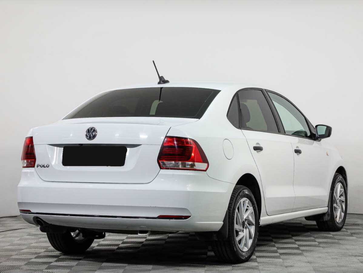 Купить Volkswagen Polo, 2017, 141 114 км, фото №4