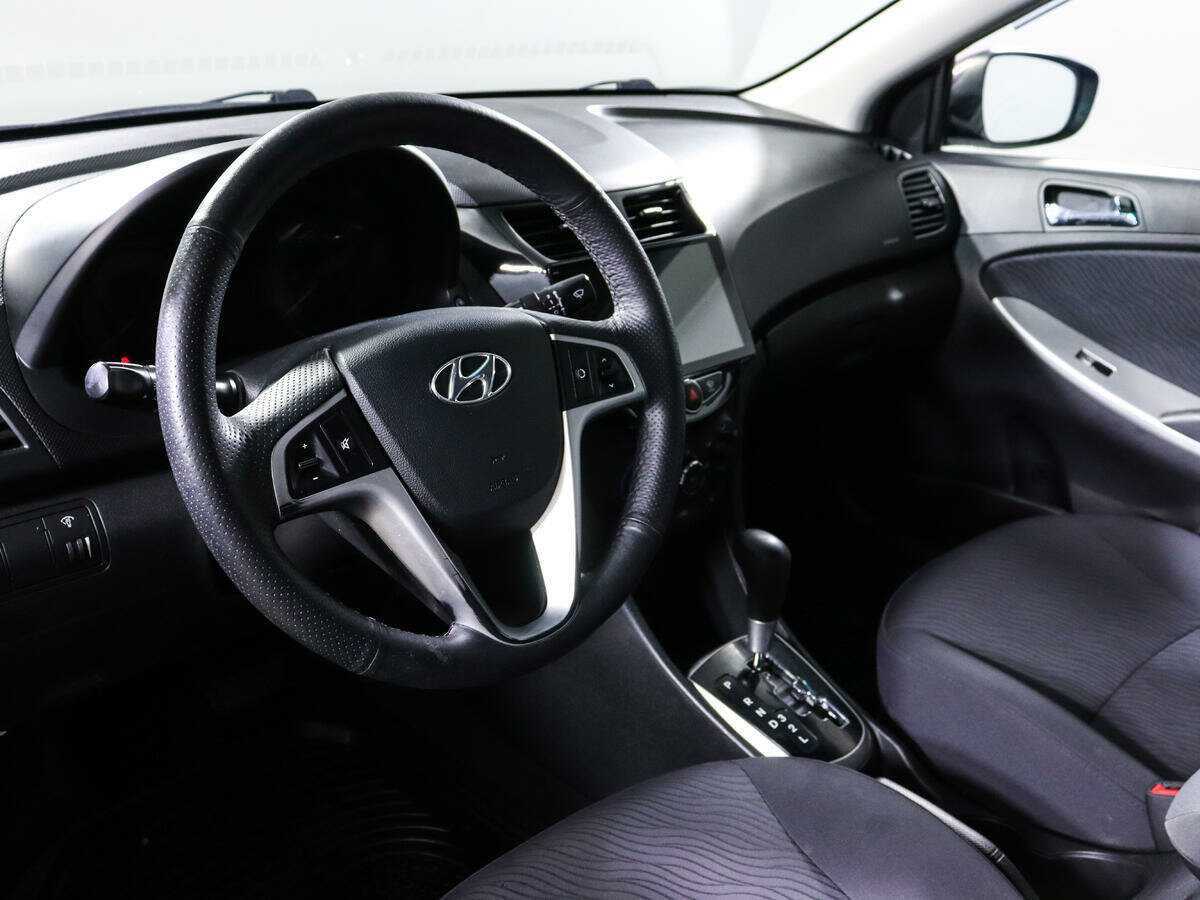 Купить Hyundai Solaris, 2012, 134 915 км, фото №14