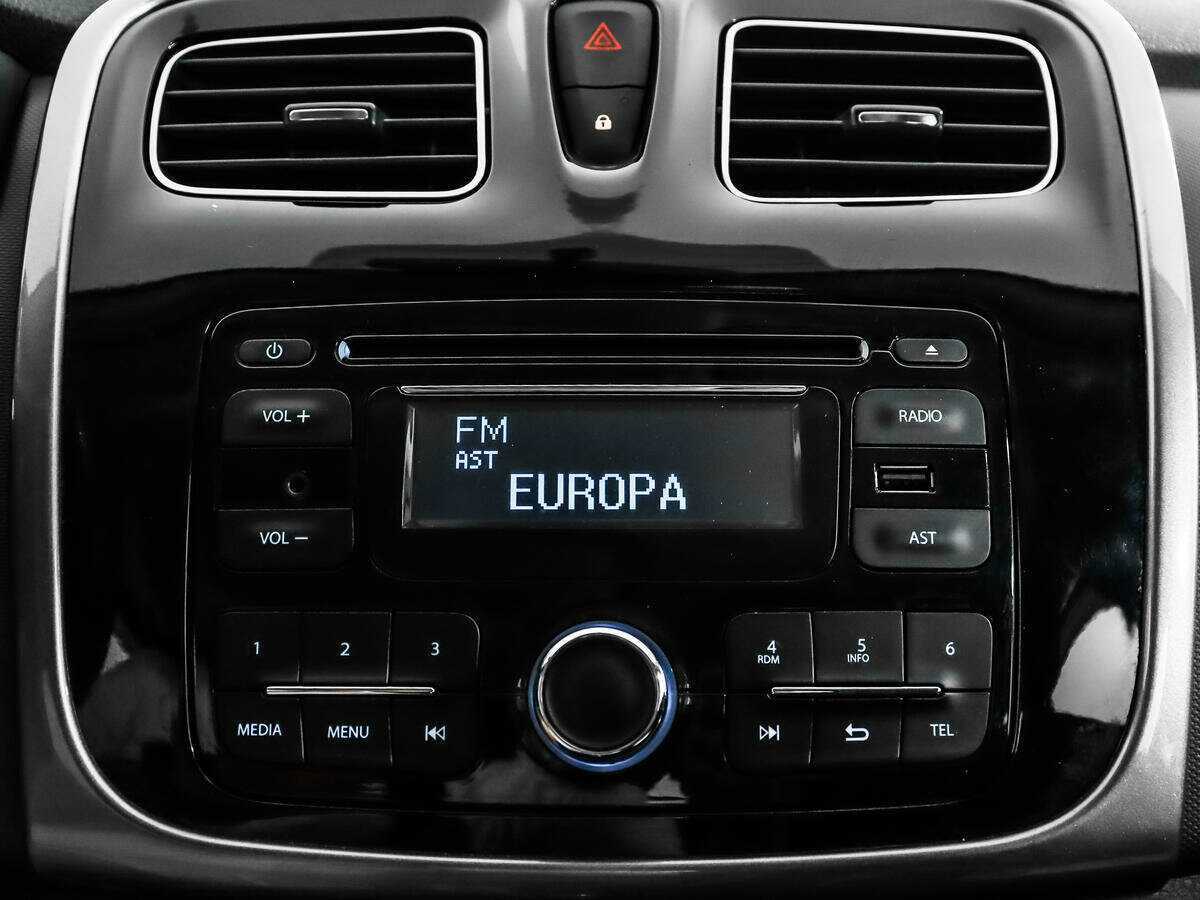 Купить Renault Logan, 2014, 96 691 км, фото №13