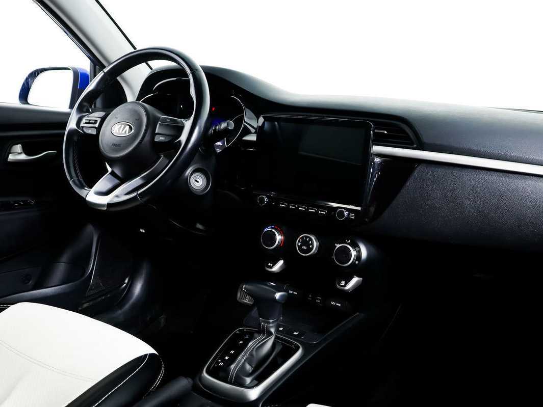 Купить Kia Rio X-Line, 2018, 72 924 км, фото №9