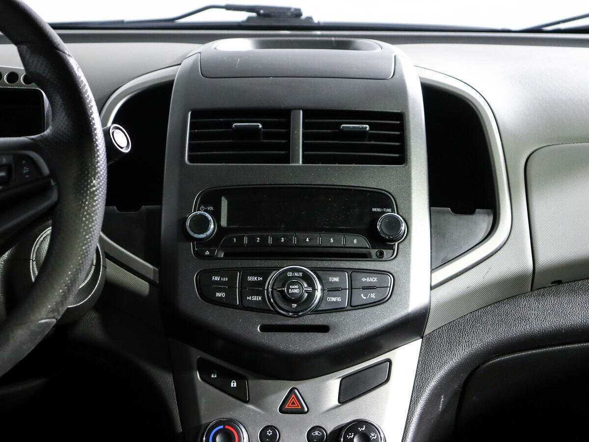 Купить Chevrolet Aveo, 2012, 124 188 км, фото №11
