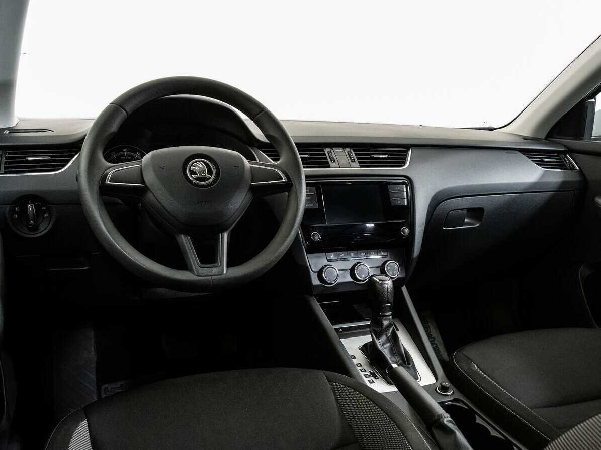 Купить Skoda Octavia, 2018, 97 659 км, фото №9