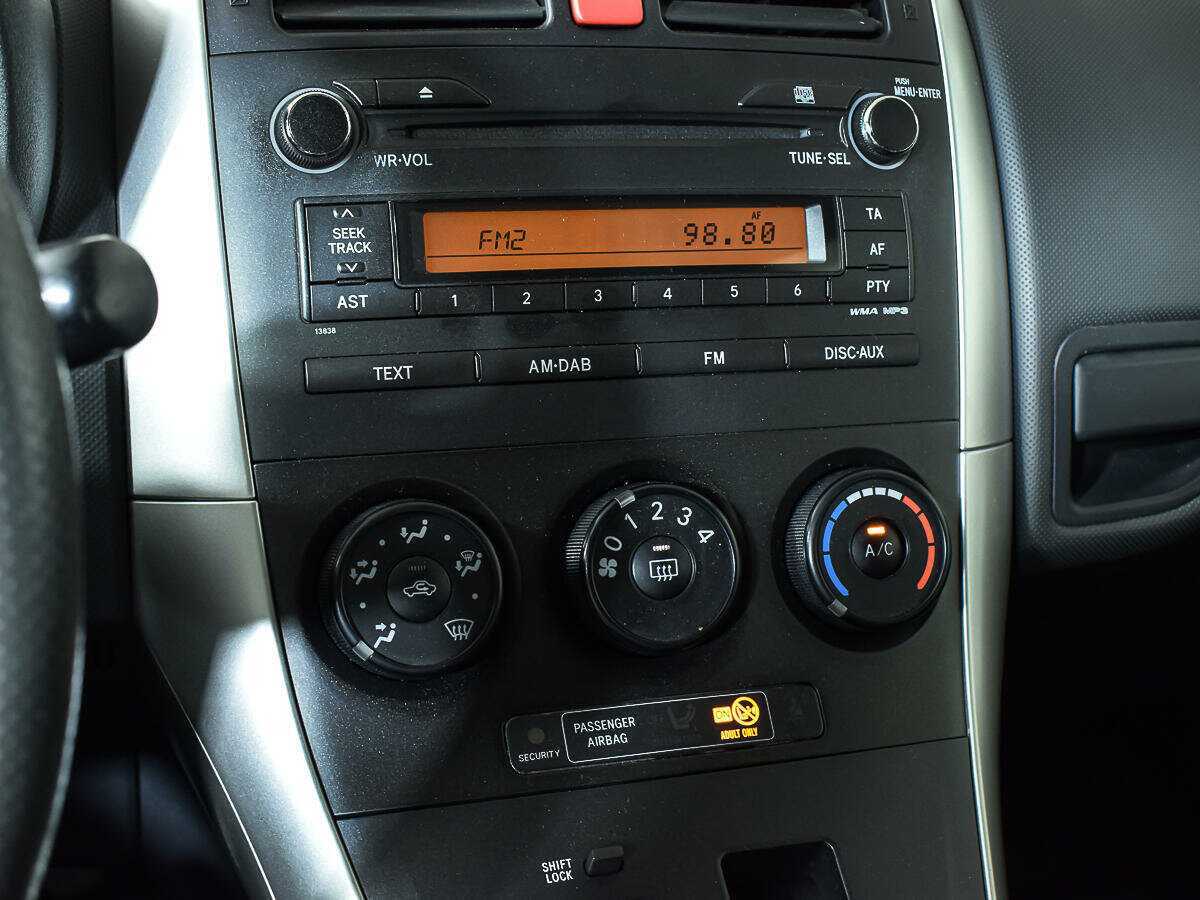 Купить Toyota Auris, 2012, 93 081 км, фото №15