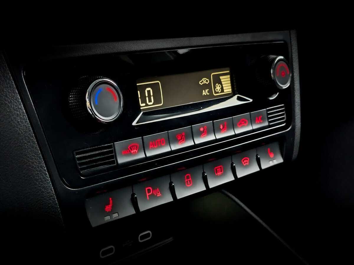 Купить Volkswagen Polo, 2020, 122 695 км, фото №21