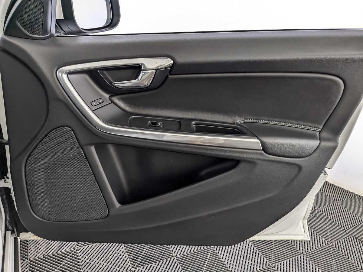 Купить Volvo S60, 2016, 99 792 км, фото №21