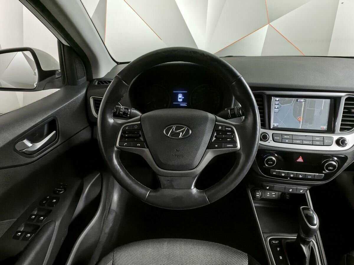 Купить Hyundai Solaris, 2017, 130 258 км, фото №14