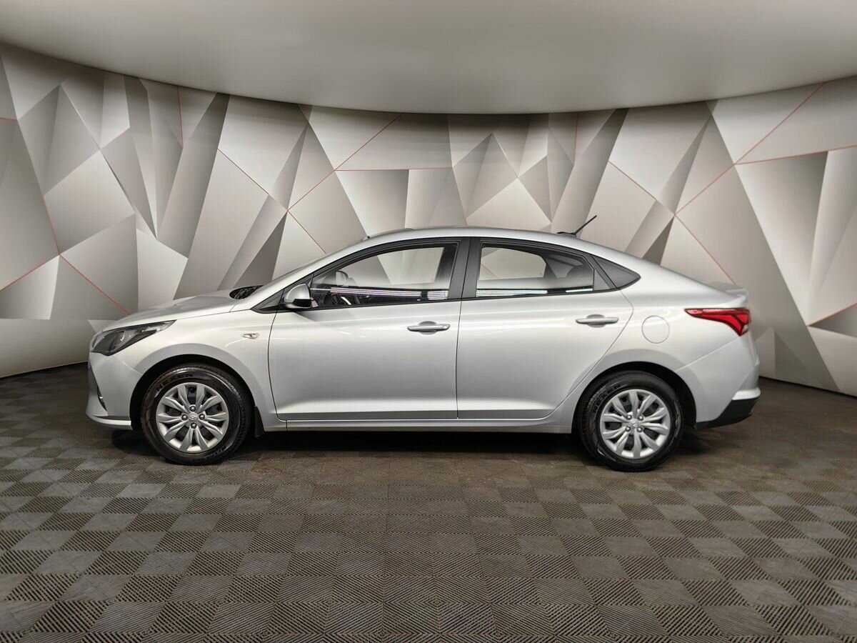 Купить Hyundai Solaris, 2021, 40 680 км, фото №5
