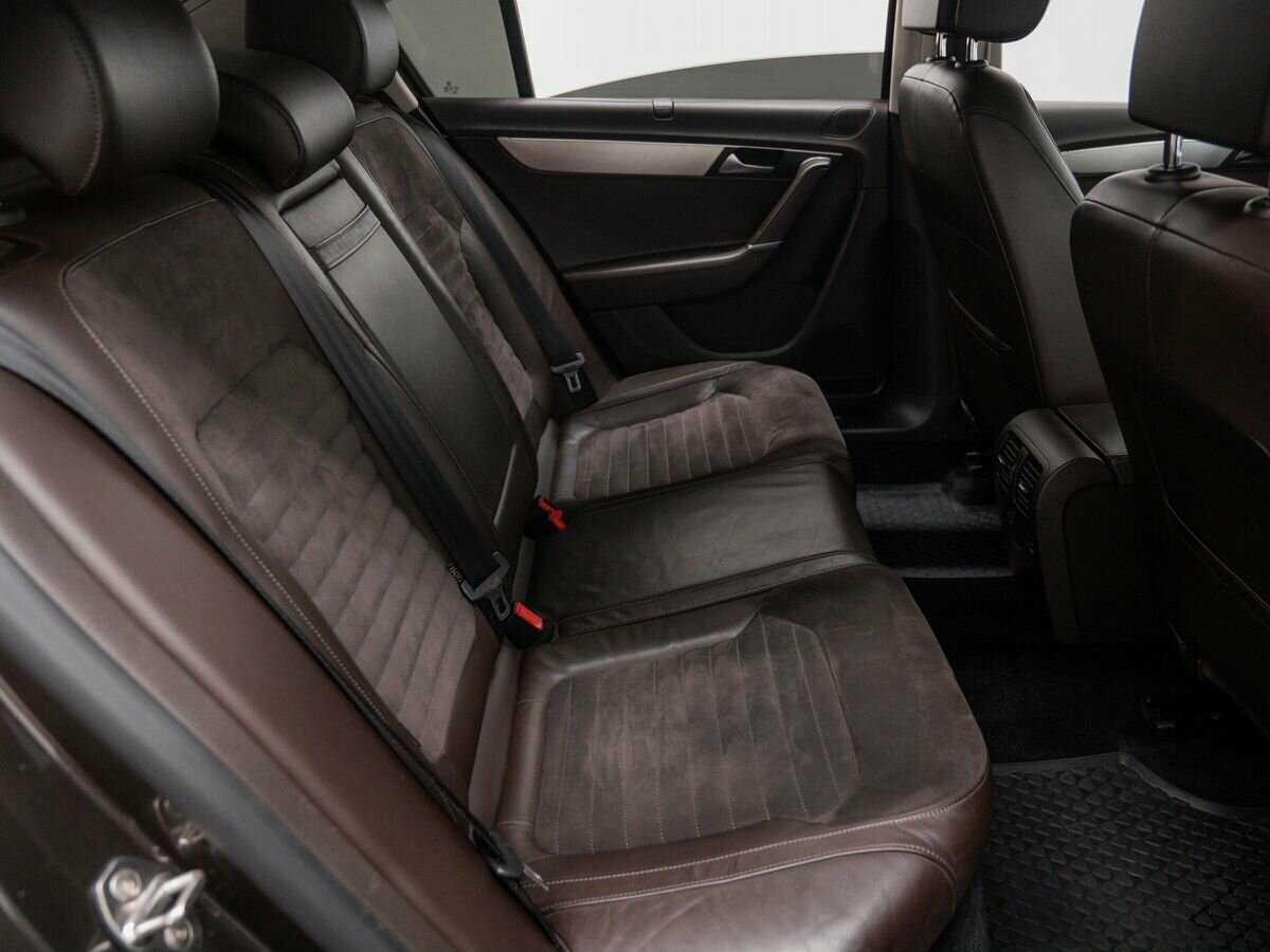 Купить Volkswagen Passat, 2012, 215 000 км, фото №10