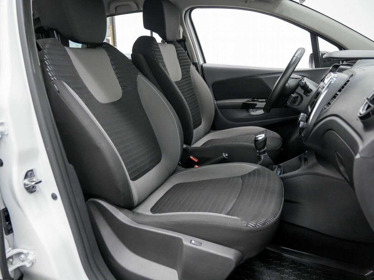 Купить Renault Kaptur, 2019, 37 500 км, фото №9