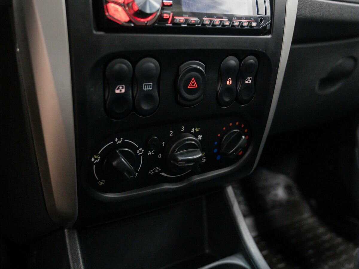 Купить Nissan Almera, 2013, 220 000 км, фото №16