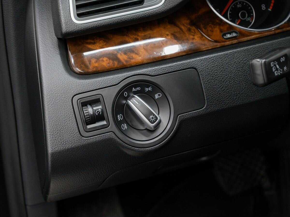 Купить Volkswagen Passat, 2012, 176 000 км, фото №16