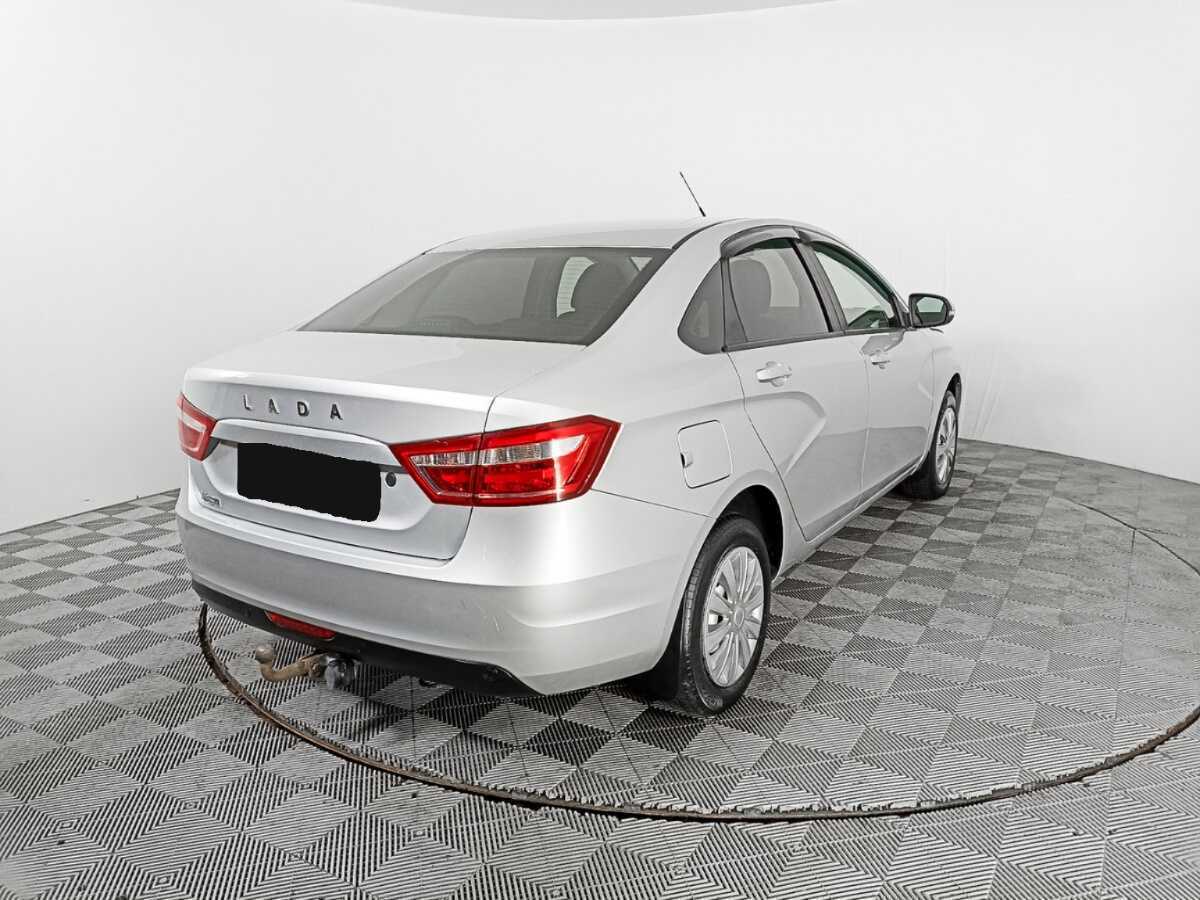 Купить Lada (ВАЗ) Vesta, 2017, 124 454 км, фото №5