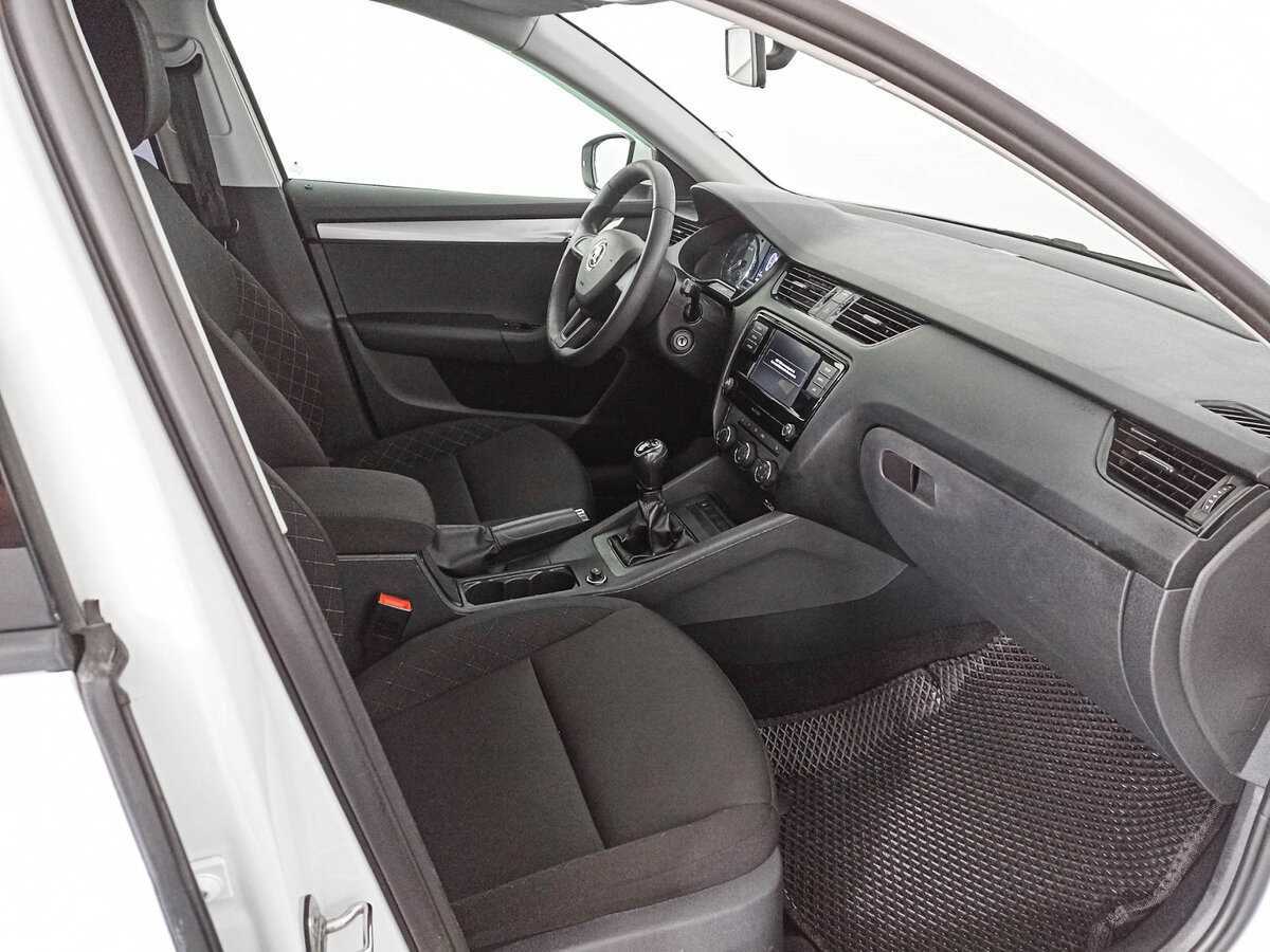 Купить Skoda Octavia, 2019, 145 002 км, фото №9