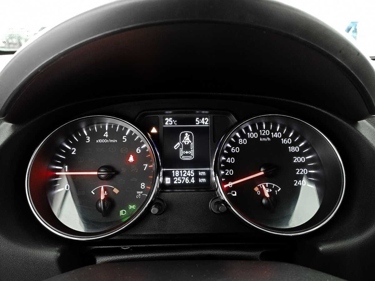 Купить Nissan Qashqai, 2013, 181 122 км, фото №11