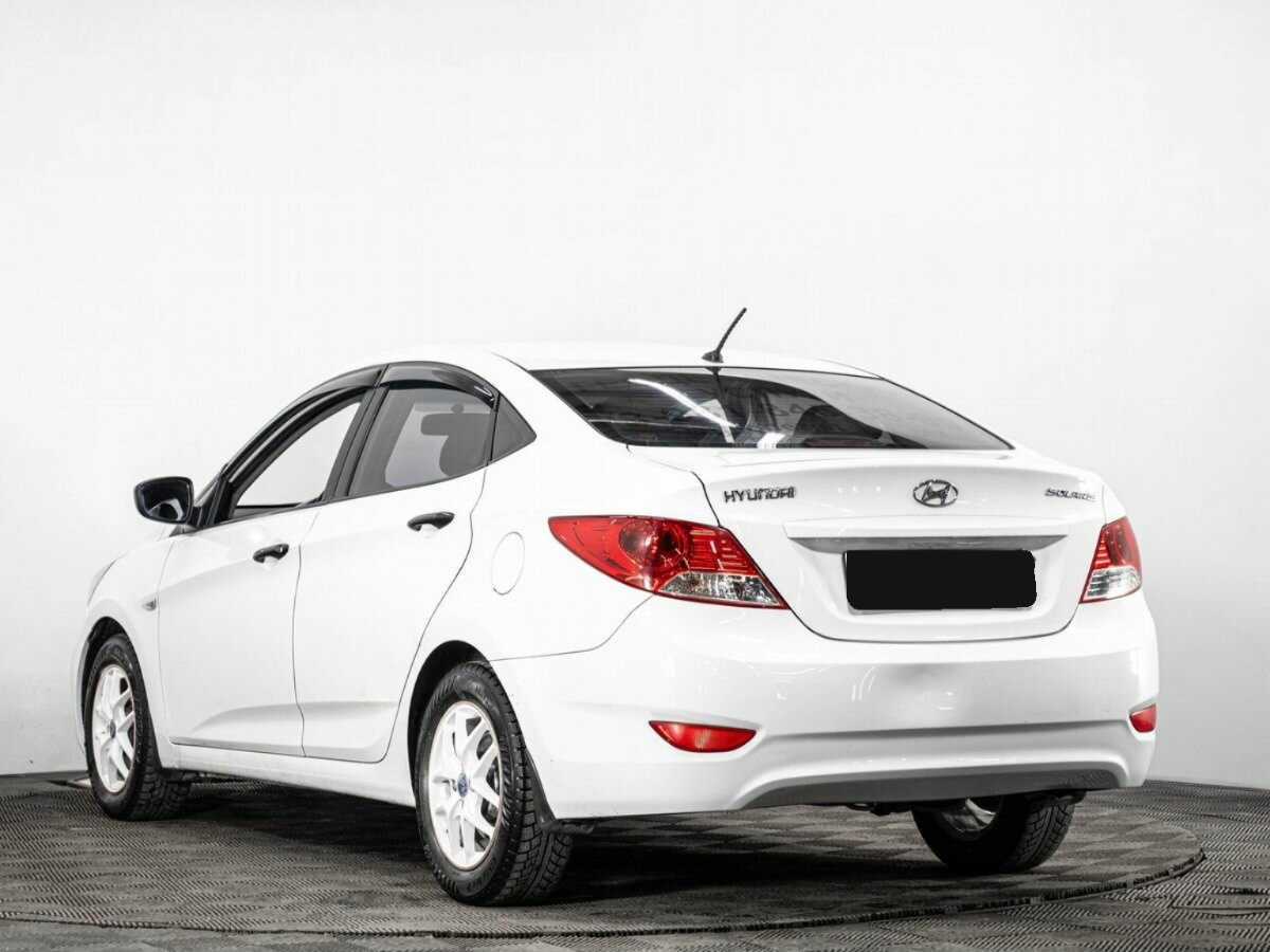 Купить Hyundai Solaris, 2013, 350 000 км, фото №6
