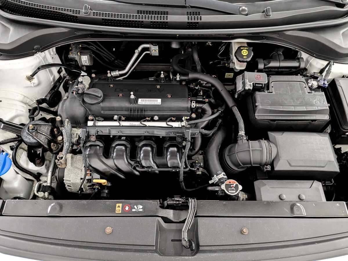 Купить Hyundai Solaris, 2017, 107 457 км, фото №9