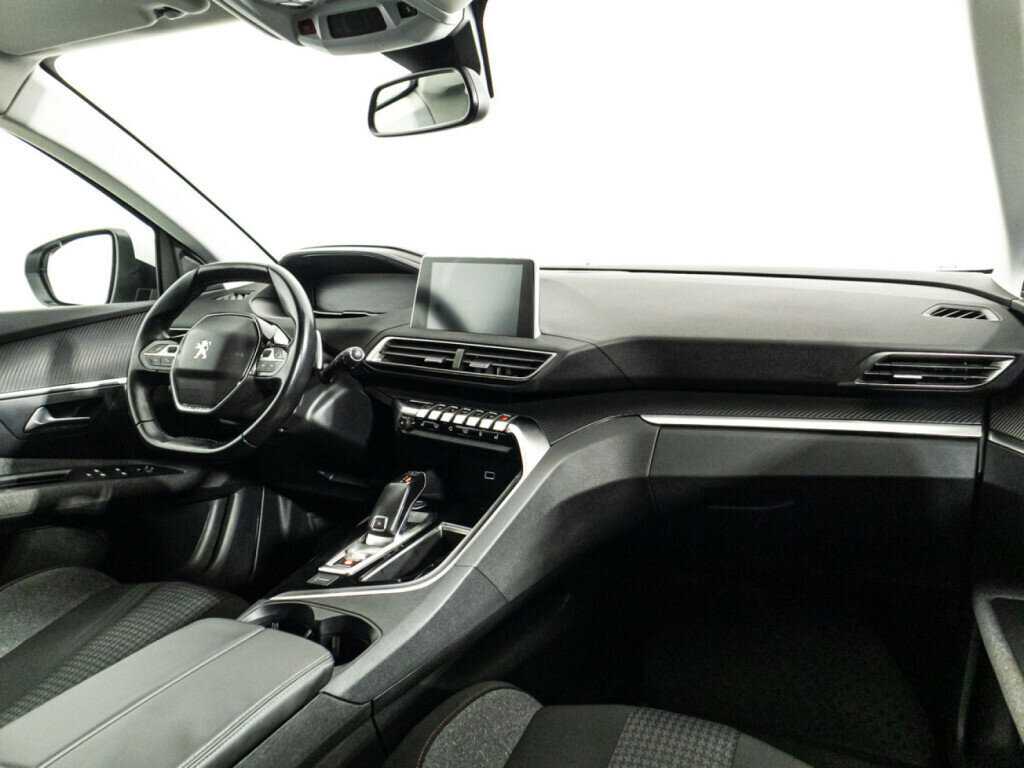 Купить Peugeot 3008, 2017, 187 023 км, фото №9