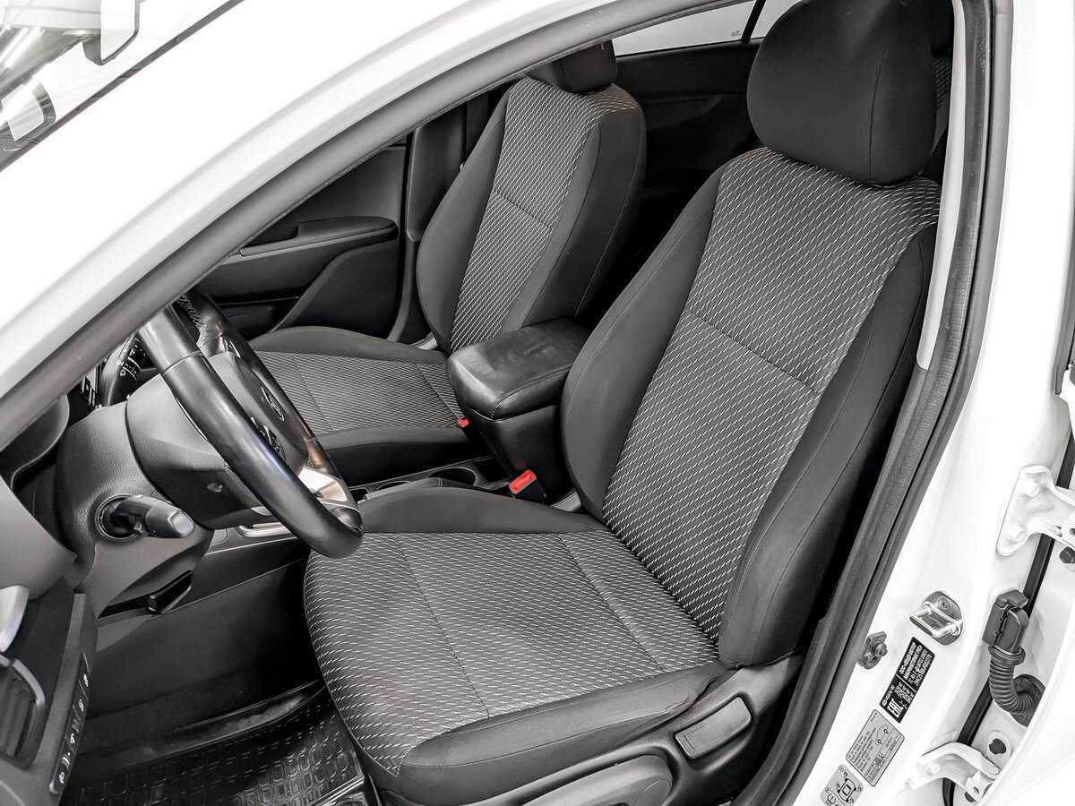 Купить Kia Rio X-Line, 2017, 105 572 км, фото №18