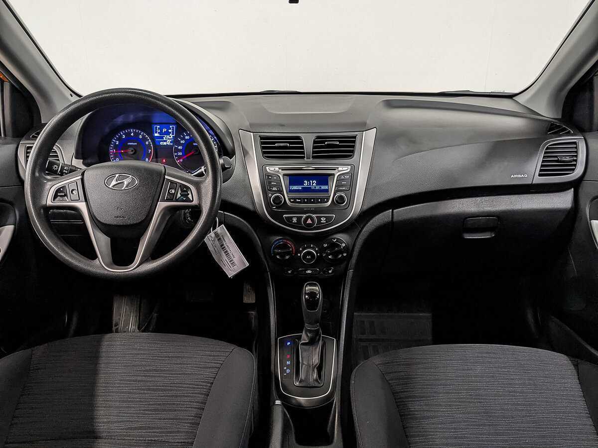 Купить Hyundai Solaris, 2015, 103 640 км, фото №12