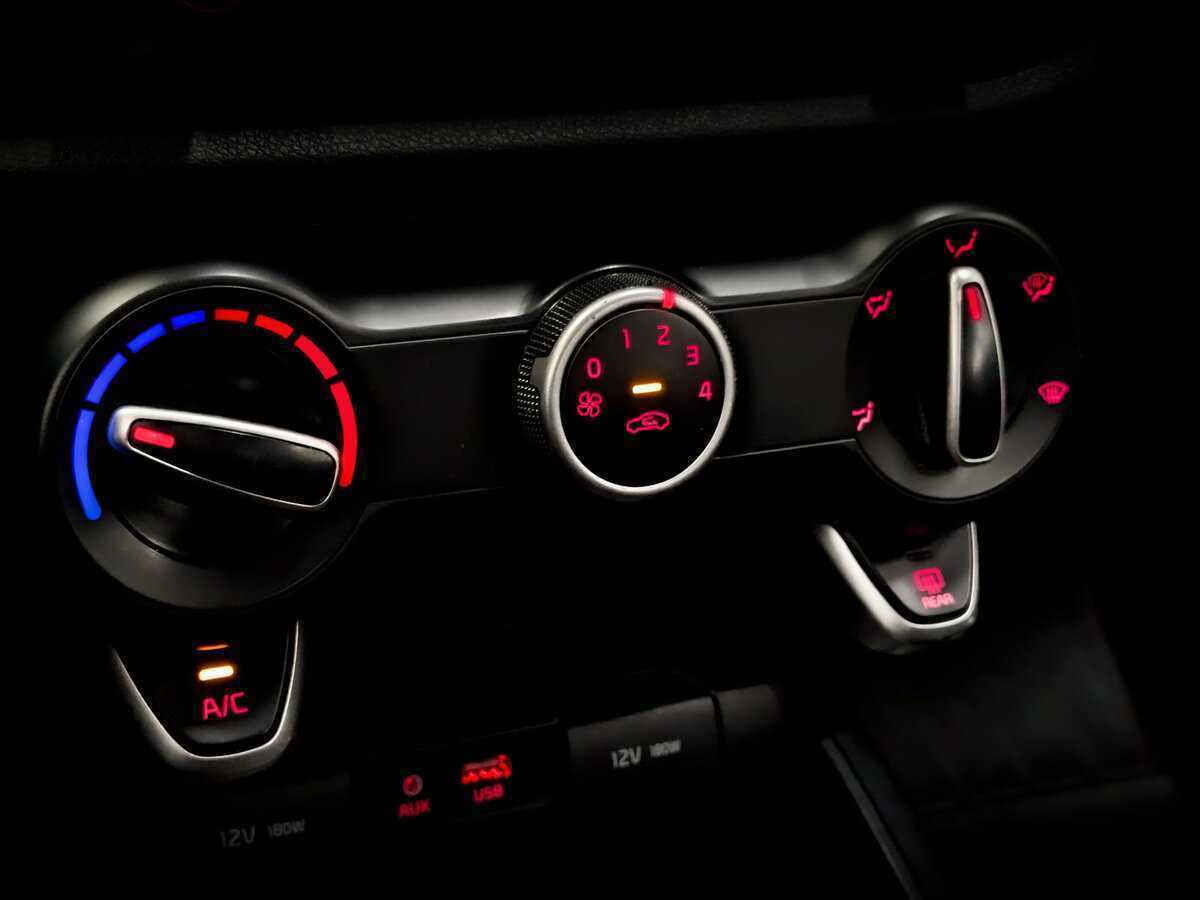 Купить Kia Rio X-Line, 2020, 196 324 км, фото №22