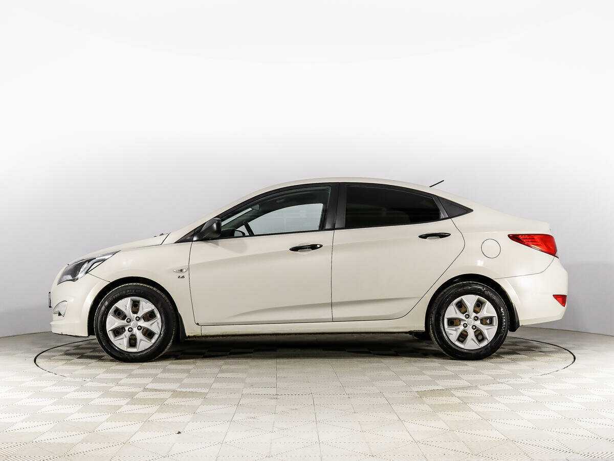 Купить Hyundai Solaris, 2016, 163 533 км, фото №6