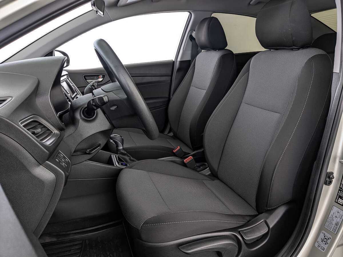 Купить Hyundai Solaris, 2019, 62 670 км, фото №20