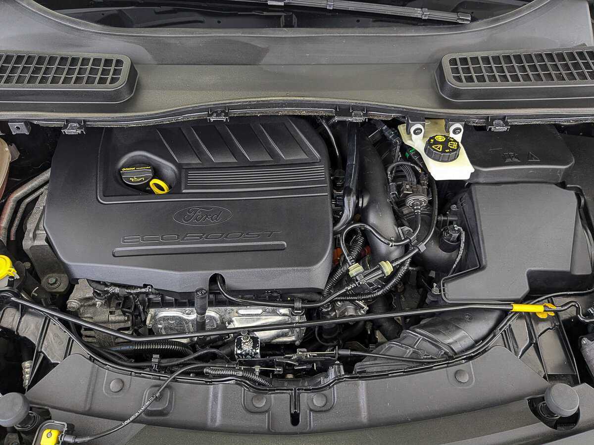 Купить Ford Kuga, 2016, 70 652 км, фото №9